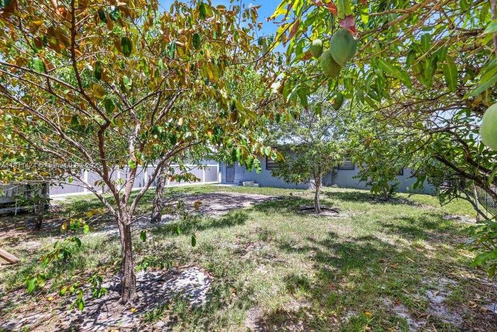 Small Image of 1090 SOUTH WEST 31ST ST, Fort Lauderdale Number 31