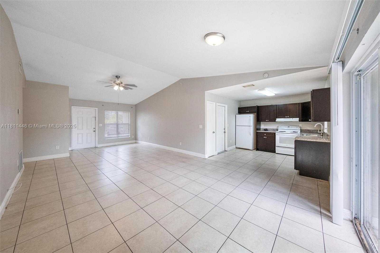 Small Image of 1920 NORTH WEST 3RD AVE, Pompano Beach Number 12