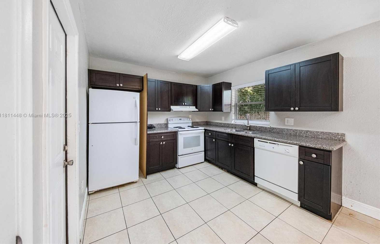 Small Image of 1920 NORTH WEST 3RD AVE, Pompano Beach Number 14