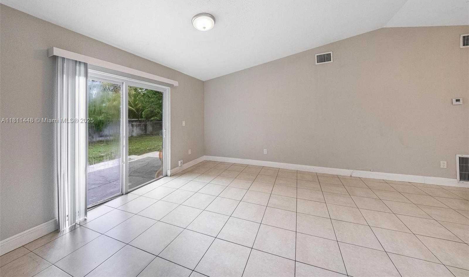 Small Image of 1920 NORTH WEST 3RD AVE, Pompano Beach Number 15