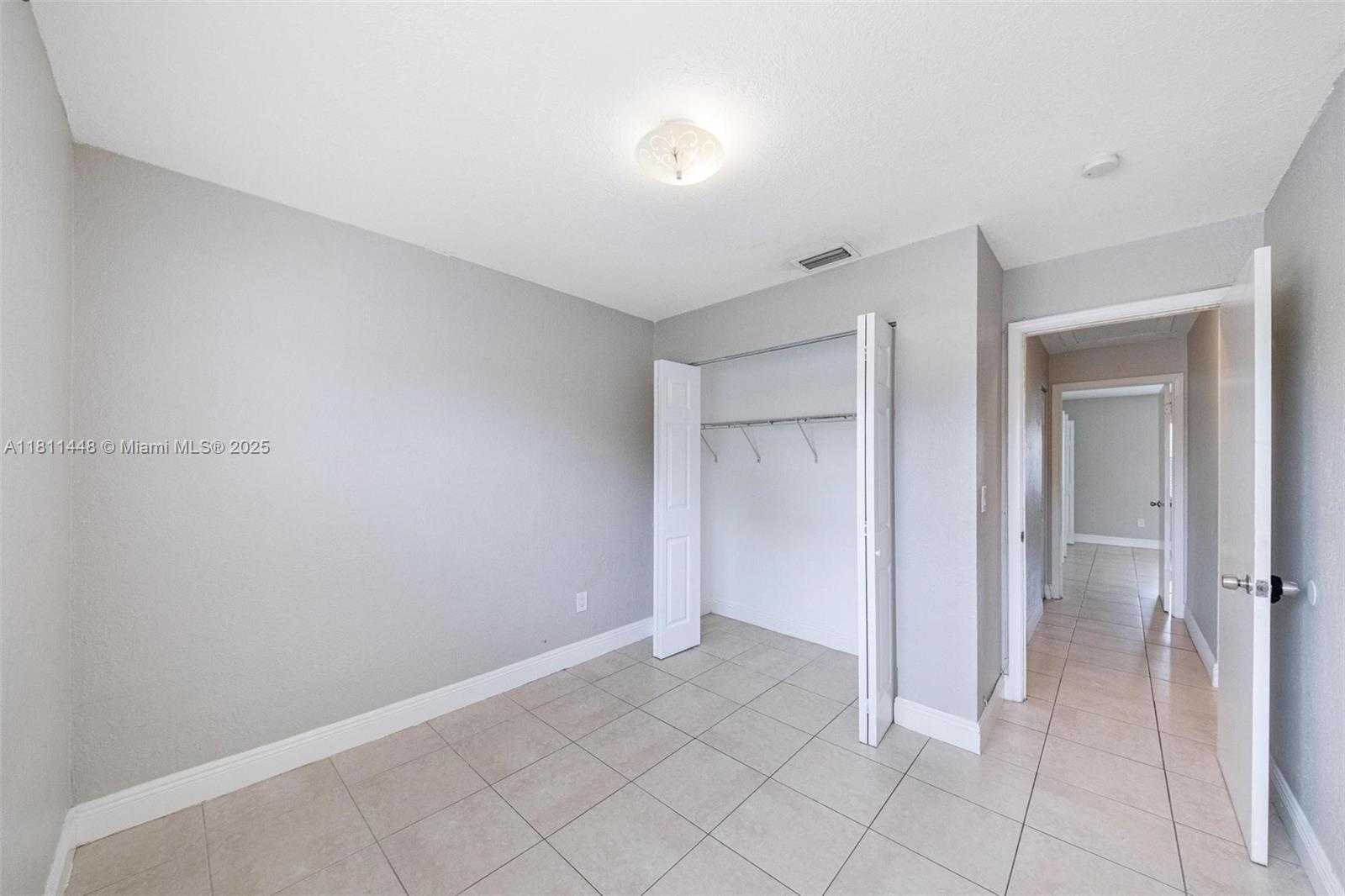 Small Image of 1920 NORTH WEST 3RD AVE, Pompano Beach Number 16