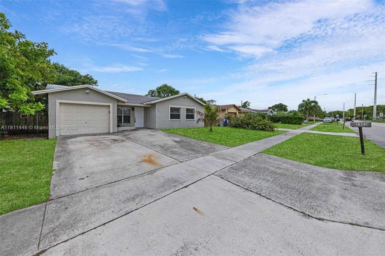 Small Image of 1920 NORTH WEST 3RD AVE, Pompano Beach Number 2