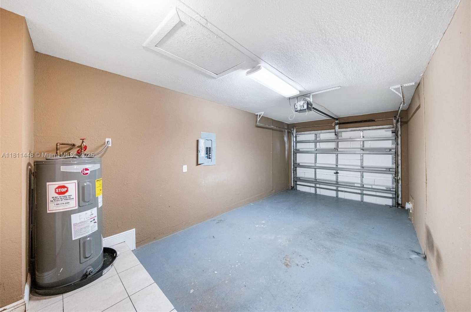 Small Image of 1920 NORTH WEST 3RD AVE, Pompano Beach Number 24