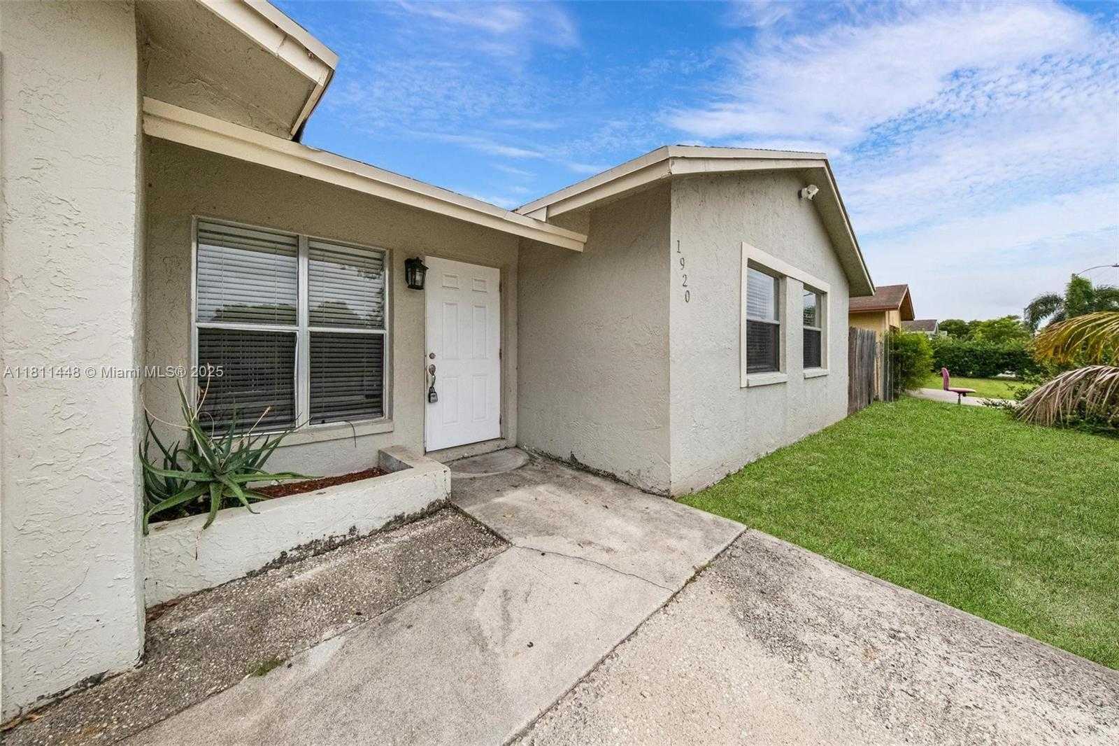 Small Image of 1920 NORTH WEST 3RD AVE, Pompano Beach Number 5