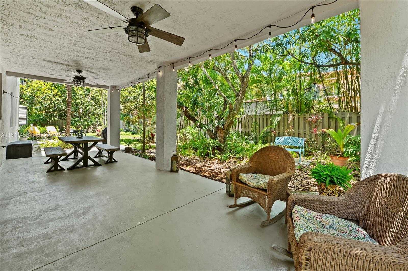 Small Image of 8205 SOUTH WEST 171ST TER, Palmetto Bay Number 26