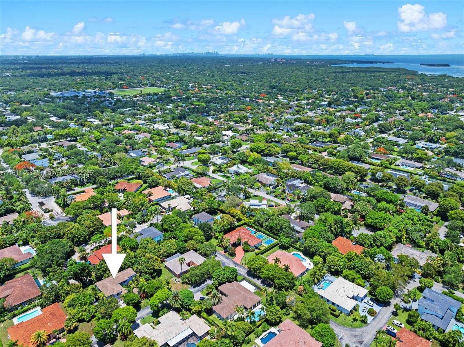 Small Image of 8205 SOUTH WEST 171ST TER, Palmetto Bay Number 33