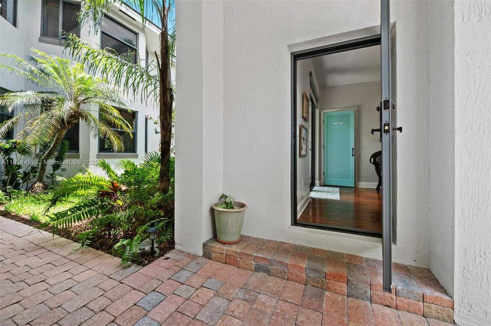 Small Image of 8205 SOUTH WEST 171ST TER, Palmetto Bay Number 35
