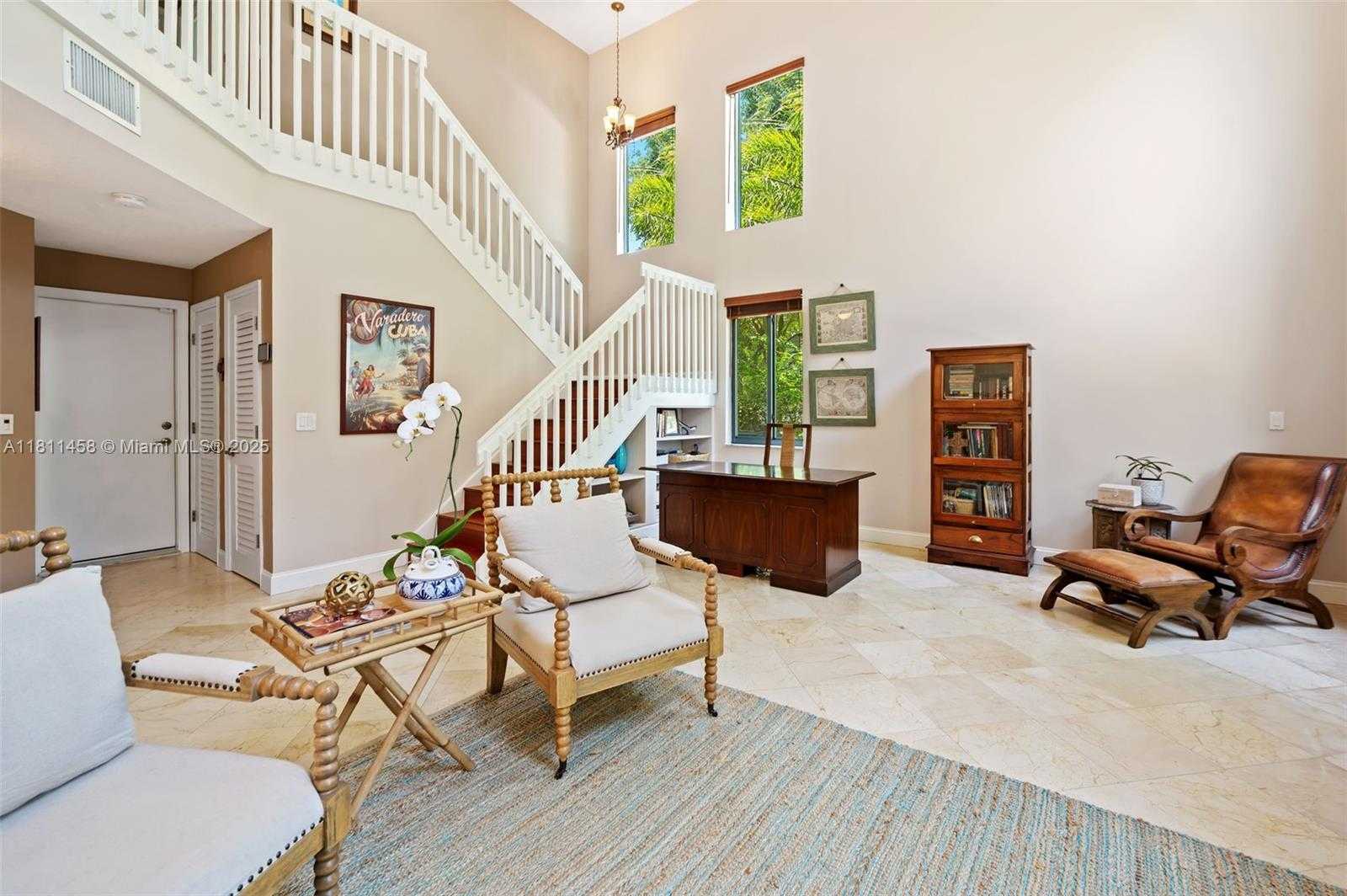 Small Image of 8205 SOUTH WEST 171ST TER, Palmetto Bay Number 4