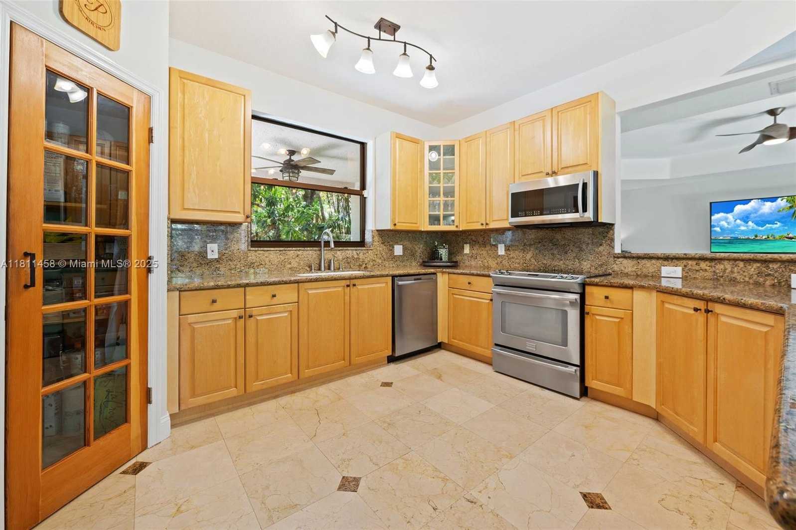 Small Image of 8205 SOUTH WEST 171ST TER, Palmetto Bay Number 8