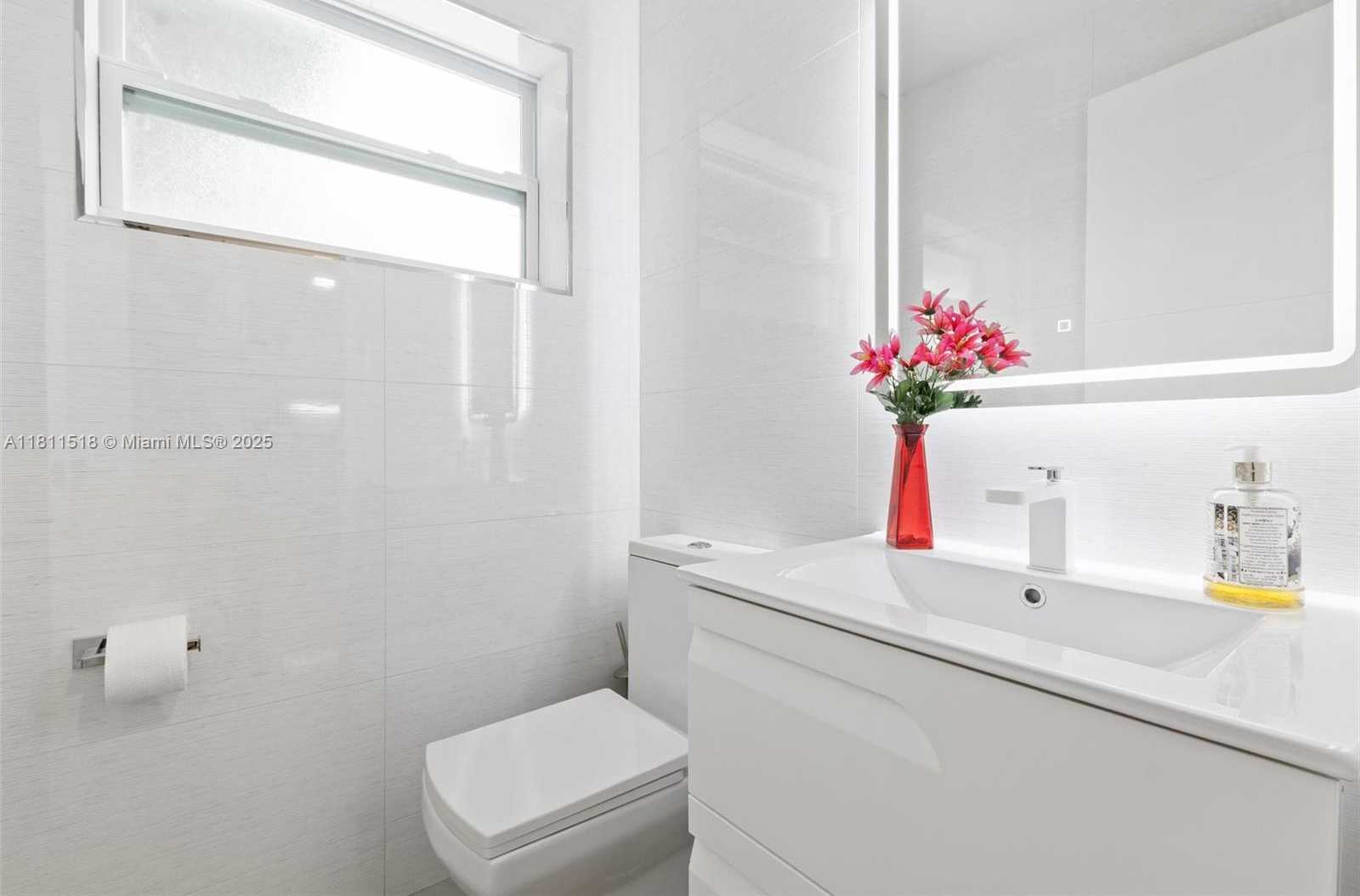 Small Image of 875 NORTH WEST 108TH LN, Coral Springs Number 16