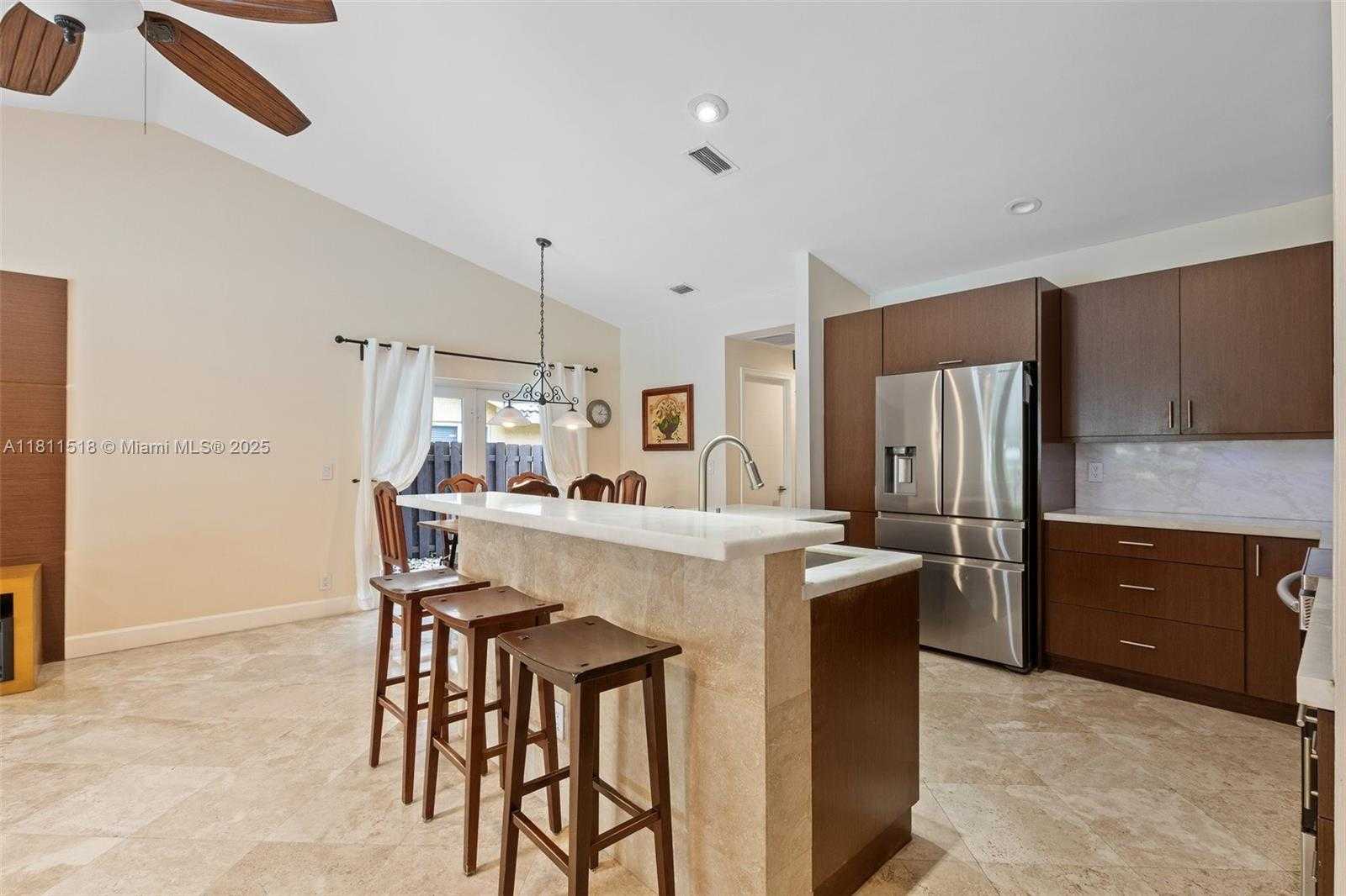 Small Image of 875 NORTH WEST 108TH LN, Coral Springs Number 9