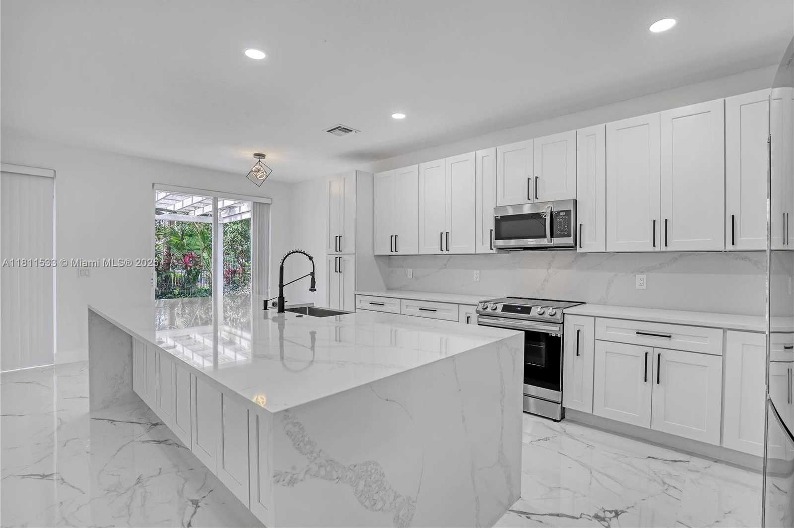 Small Image of 12173 COLONY PRESERVE DR, Boynton Beach Number 14