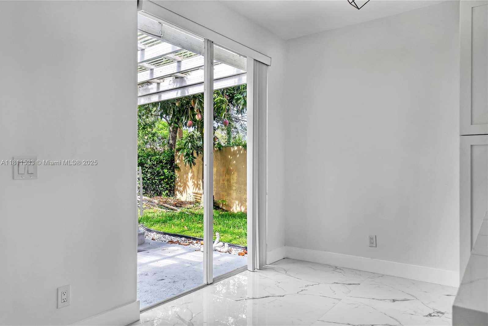 Small Image of 12173 COLONY PRESERVE DR, Boynton Beach Number 19