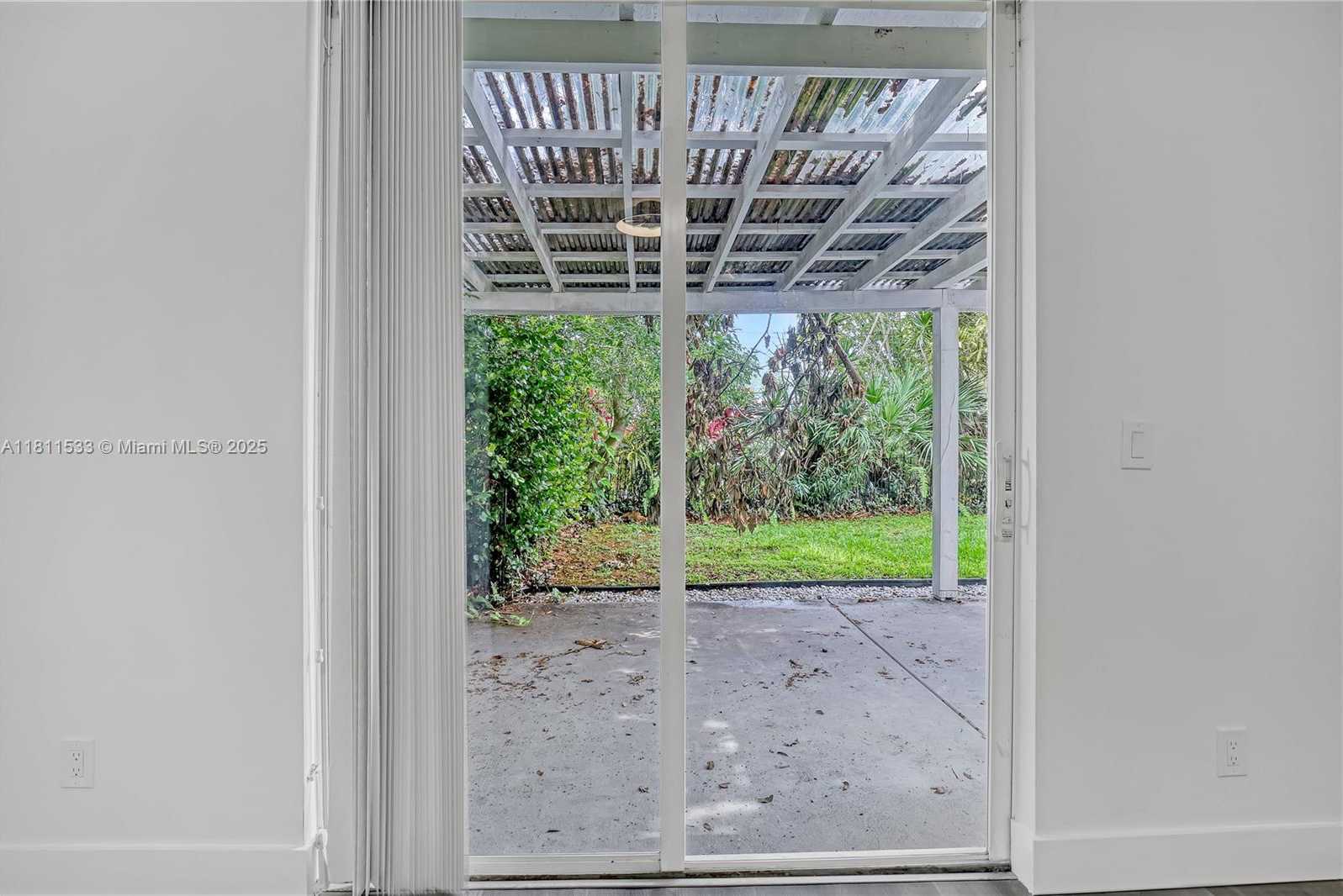Small Image of 12173 COLONY PRESERVE DR, Boynton Beach Number 47