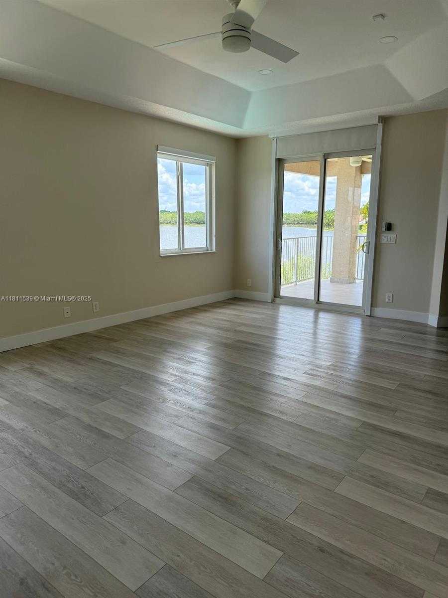 Small Image of 1418 LANTANA DR, Weston Number 13