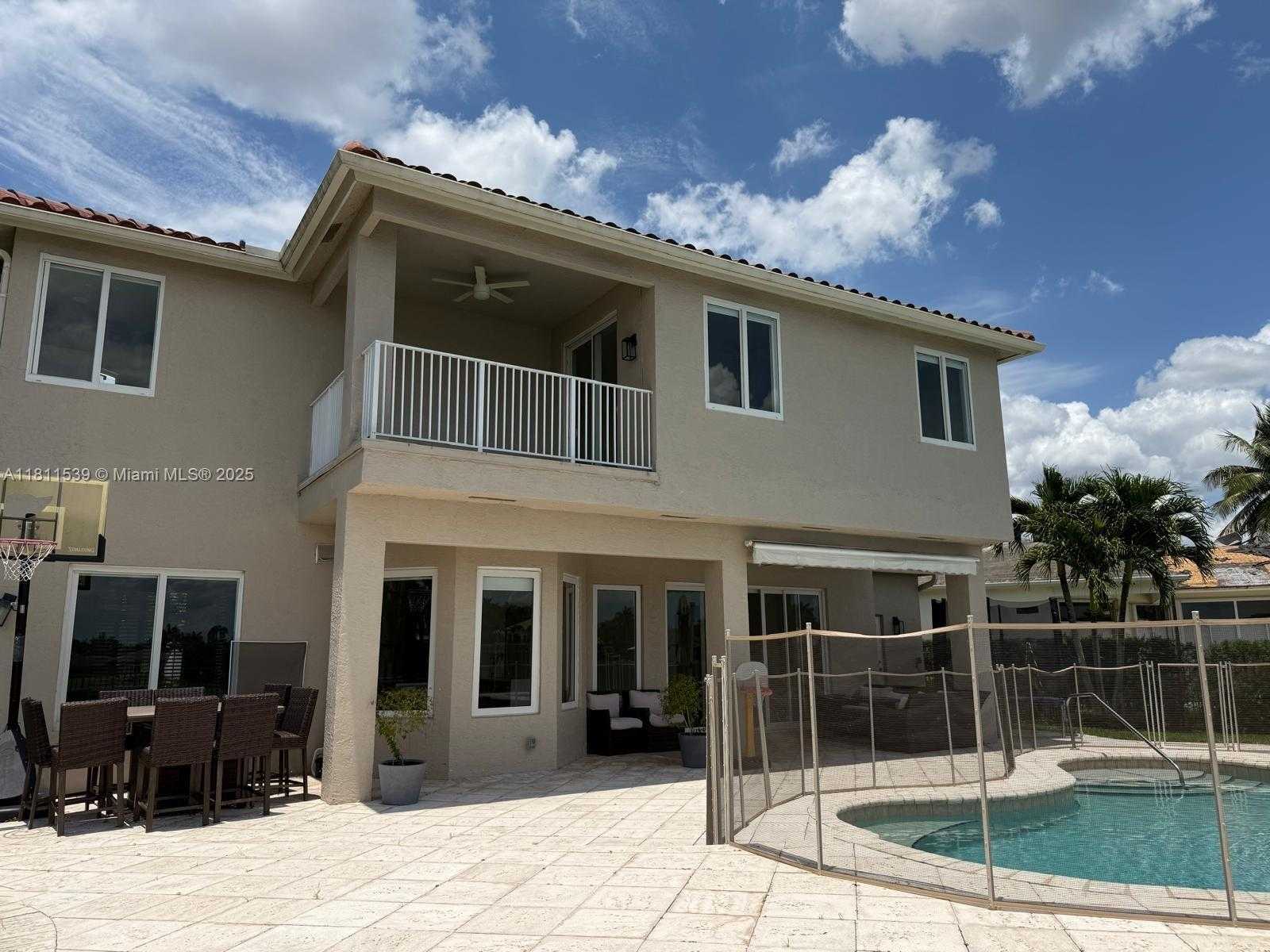 Small Image of 1418 LANTANA DR, Weston Number 24
