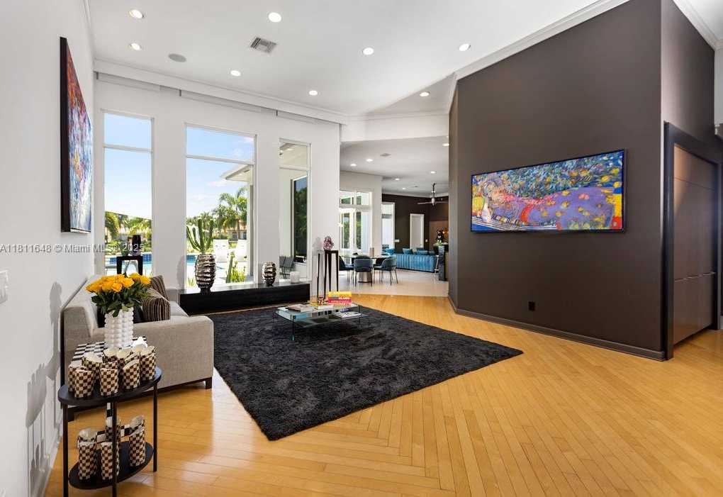 Small Image of 10392 HARRIER ST, Plantation Number 11