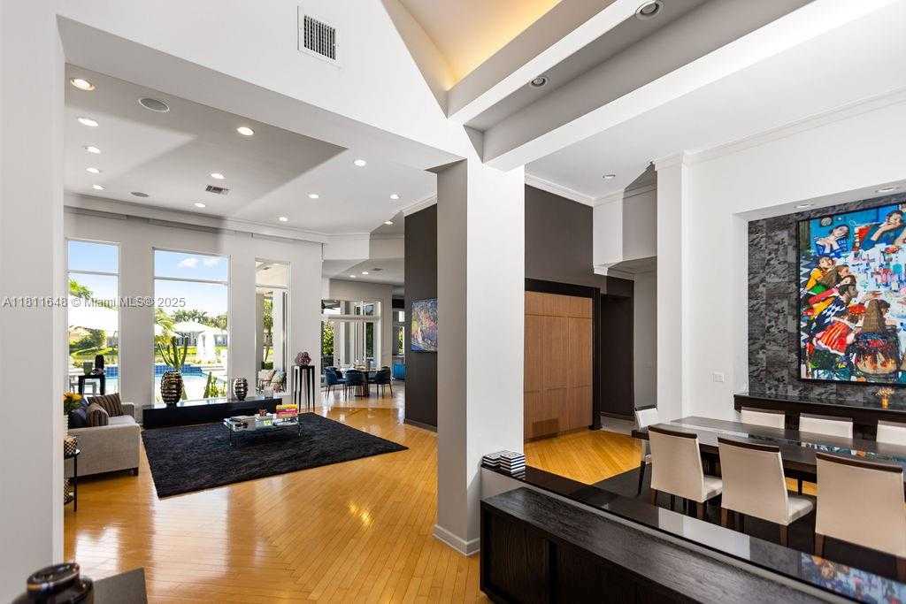 Small Image of 10392 HARRIER ST, Plantation Number 16