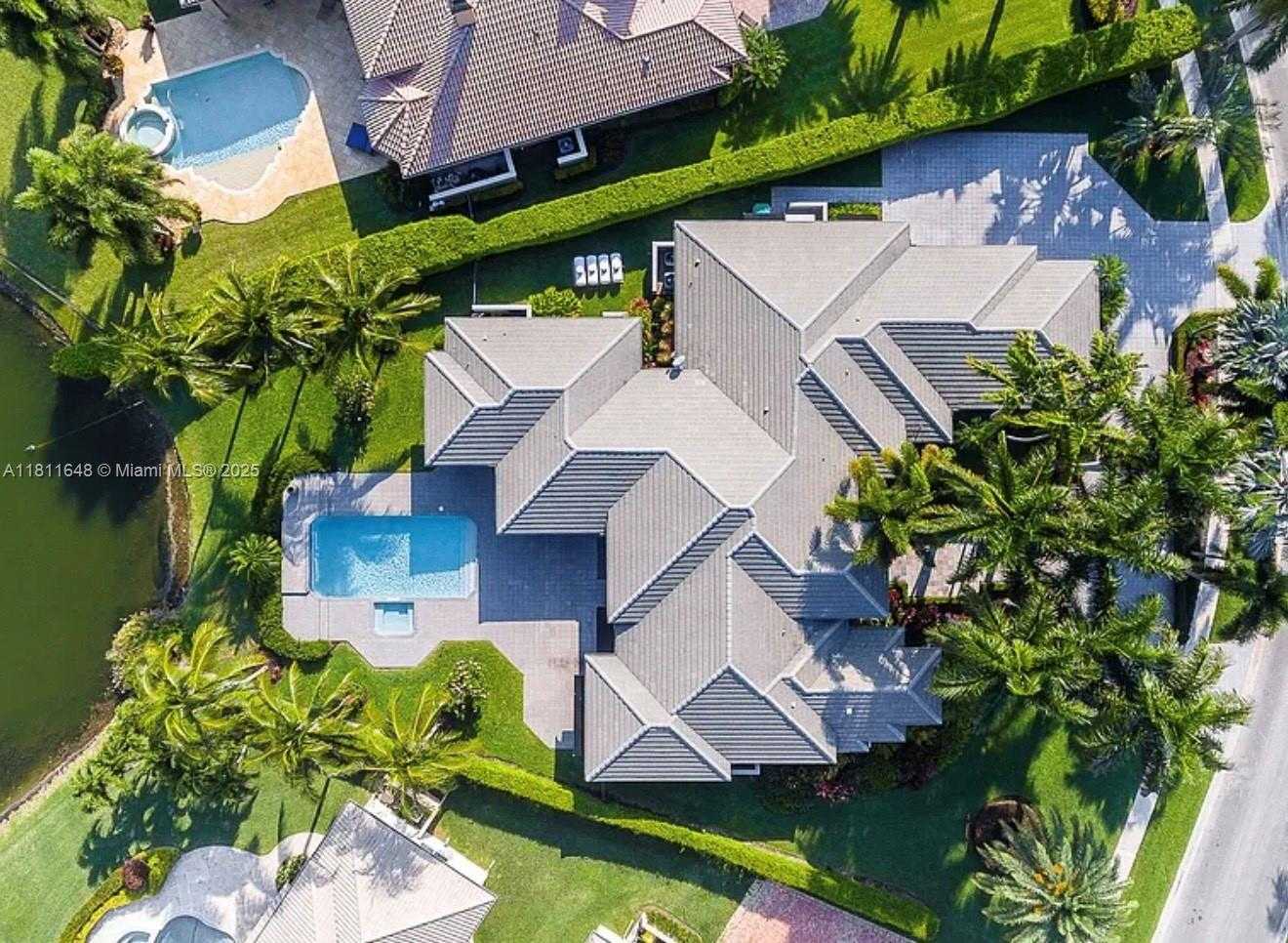 Small Image of 10392 HARRIER ST, Plantation Number 35