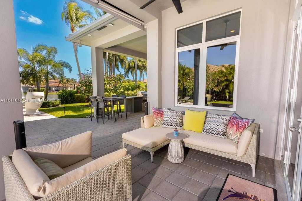 Small Image of 10392 HARRIER ST, Plantation Number 5