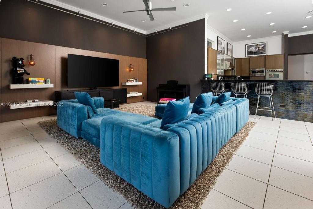 Small Image of 10392 HARRIER ST, Plantation Number 7