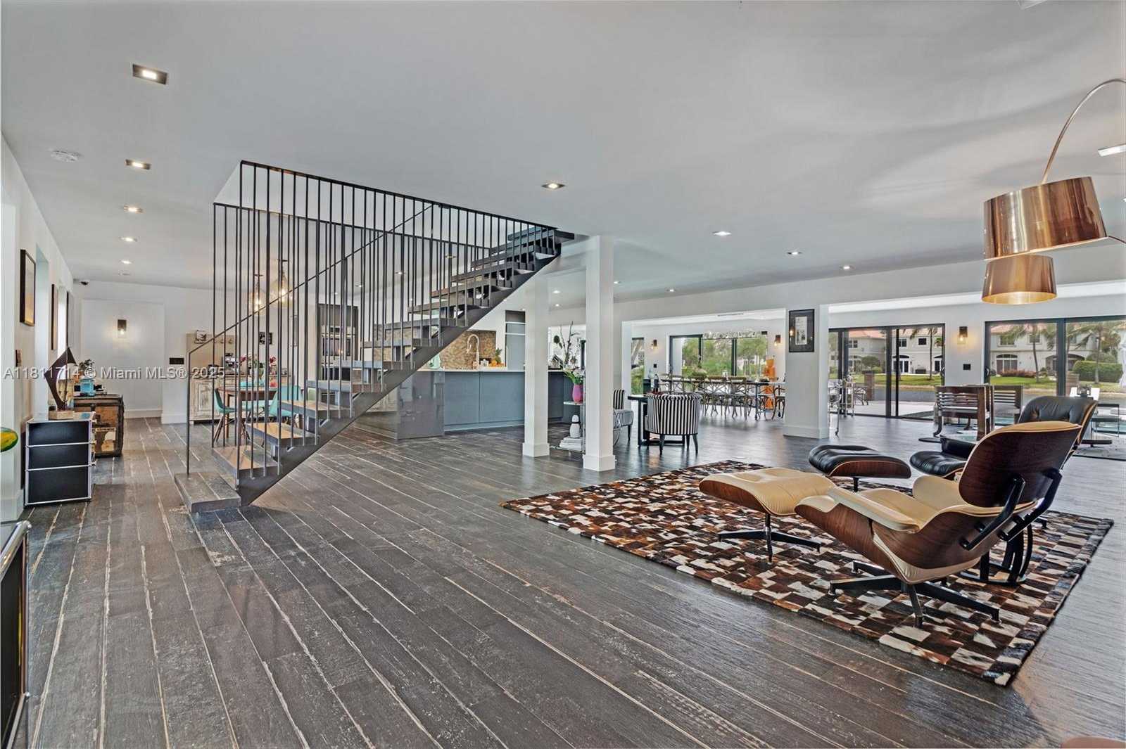 Small Image of 1601 DIPLOMAT PKWY, Hollywood Number 18