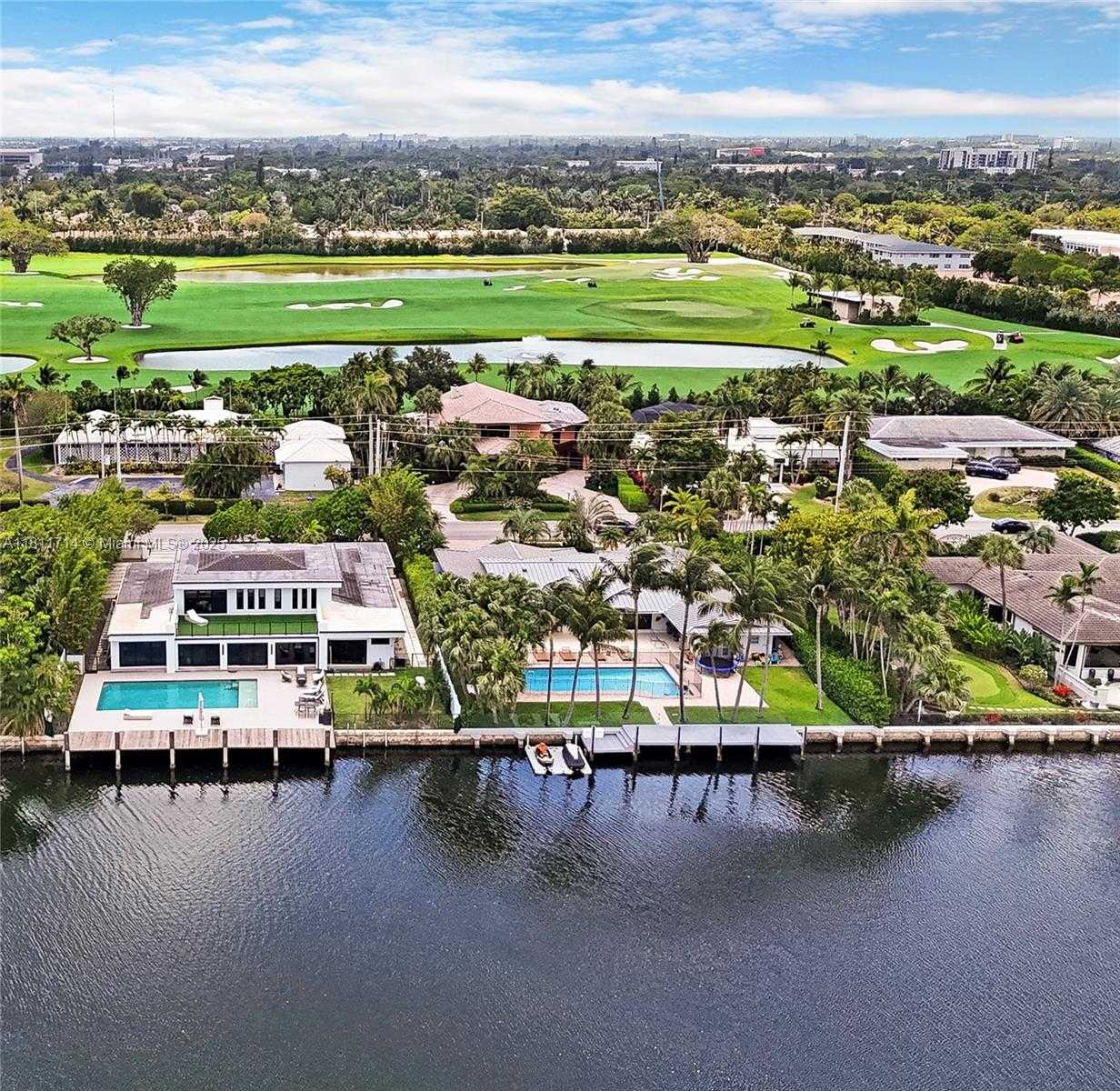 Small Image of 1601 DIPLOMAT PKWY, Hollywood Number 5