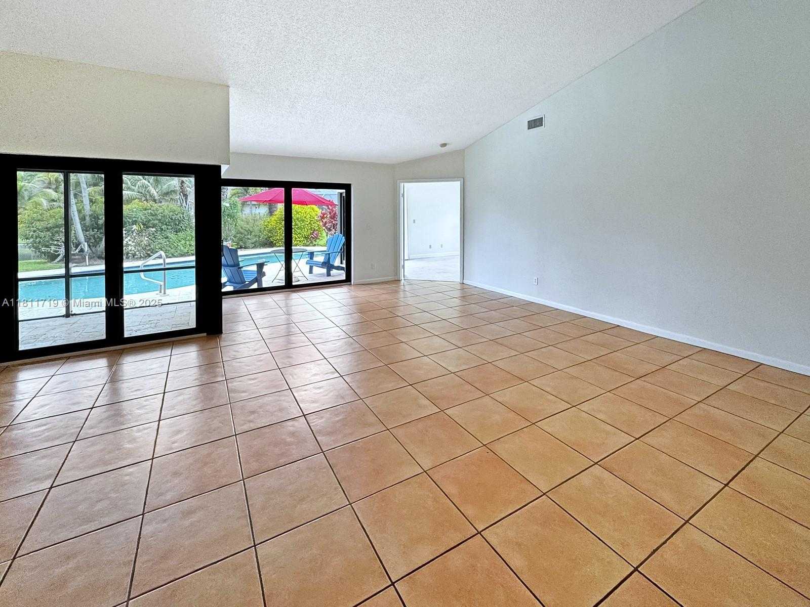 Small Image of 5816 SOUTH WEST 89TH WAY, Cooper City Number 10
