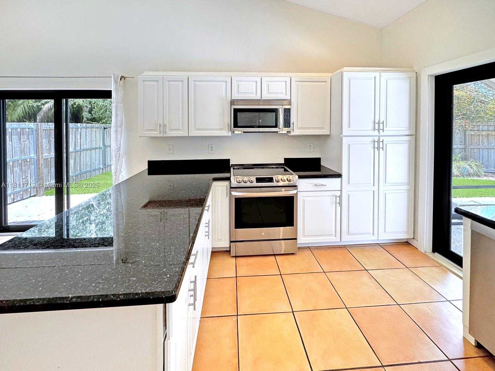 Small Image of 5816 SOUTH WEST 89TH WAY, Cooper City Number 15