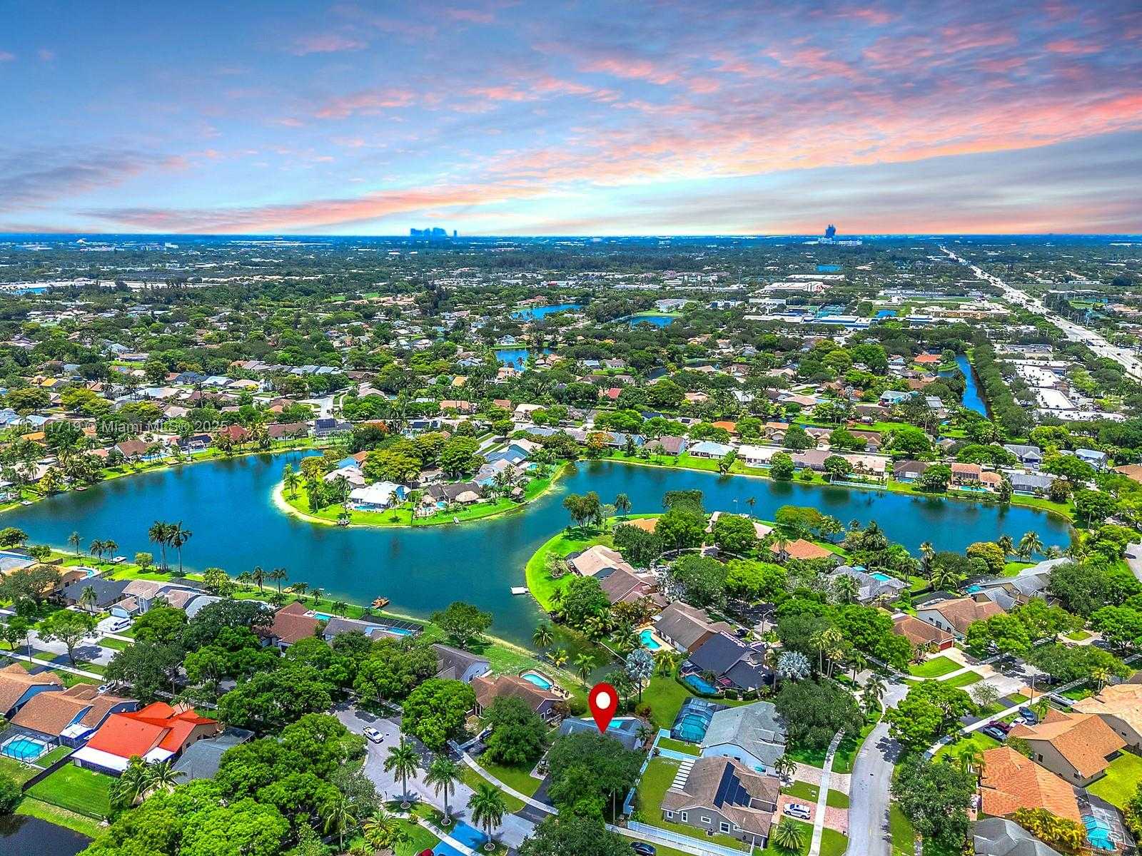Small Image of 5816 SOUTH WEST 89TH WAY, Cooper City Number 2