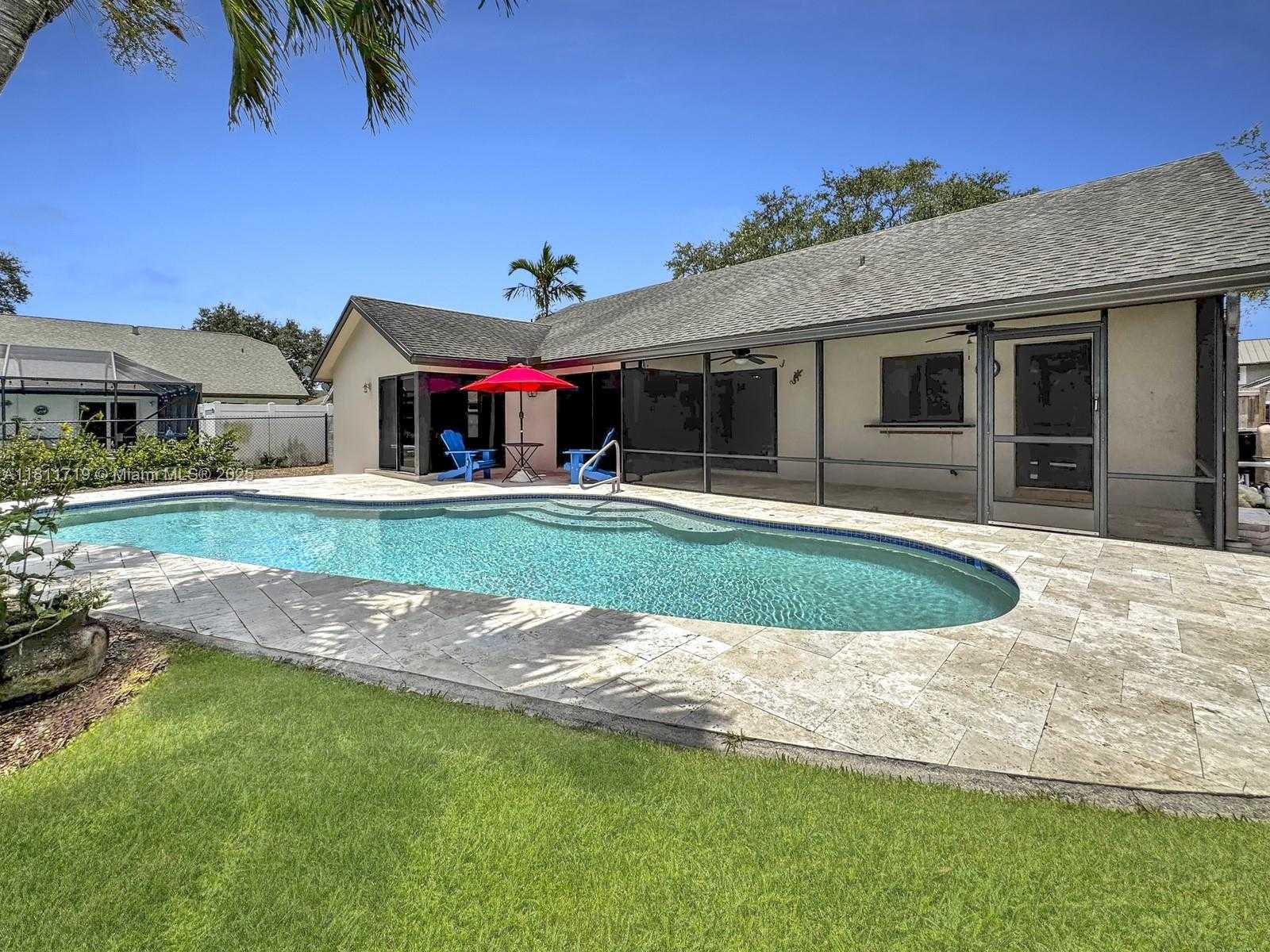 Small Image of 5816 SOUTH WEST 89TH WAY, Cooper City Number 36