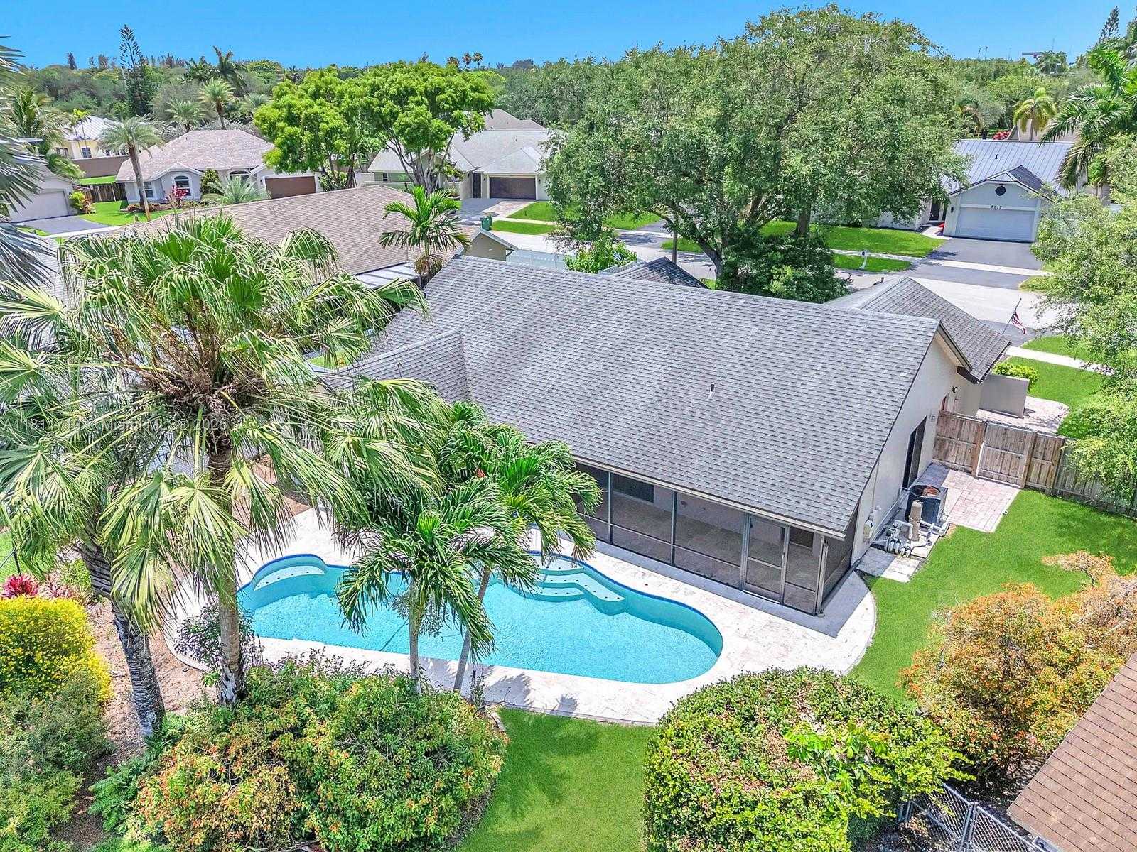 Small Image of 5816 SOUTH WEST 89TH WAY, Cooper City Number 45