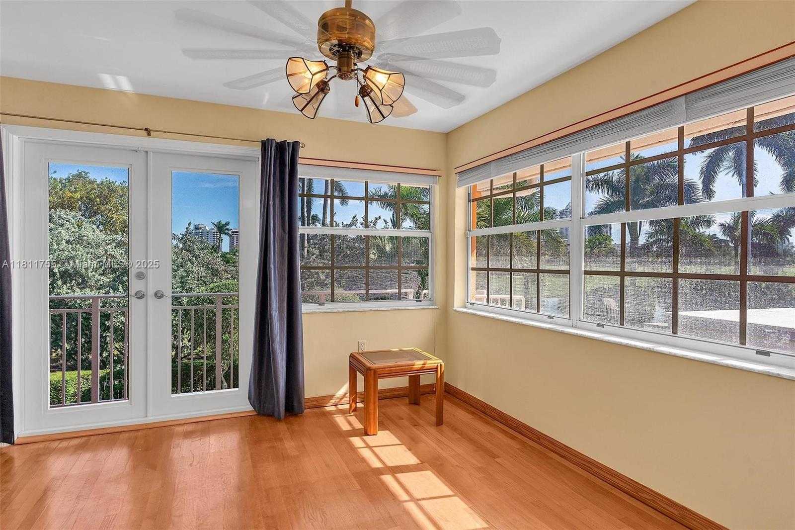 Small Image of 5309 ALTON RD, Miami Beach Number 30