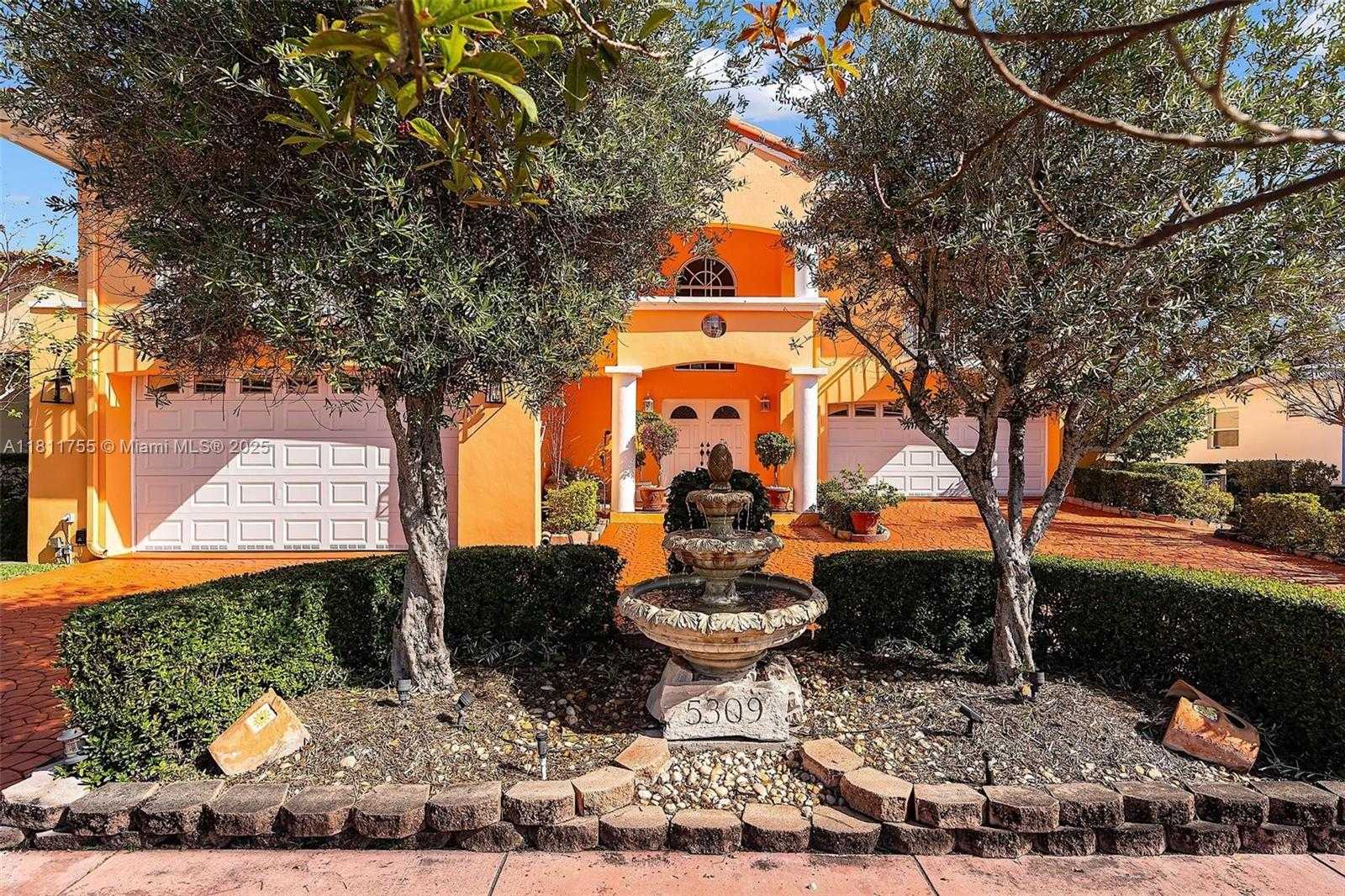 Small Image of 5309 ALTON RD, Miami Beach Number 52