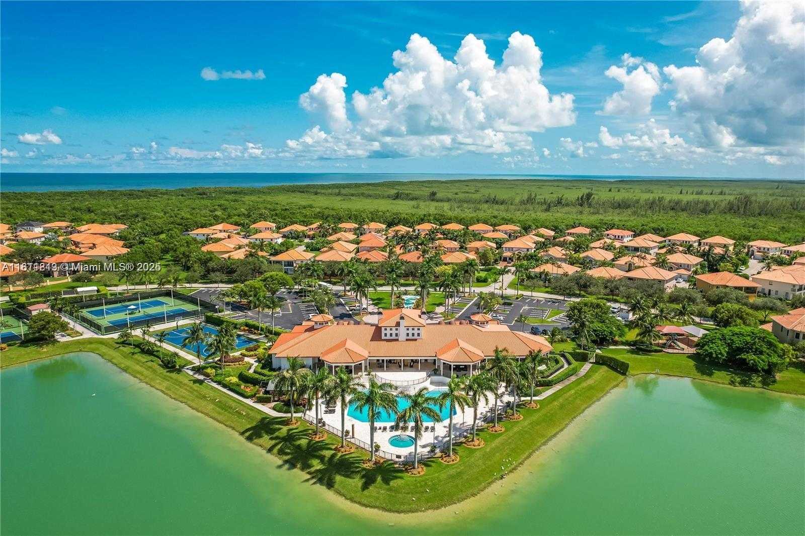 Small Image of 19347 SOUTH WEST 79TH PL, Cutler Bay Number 19