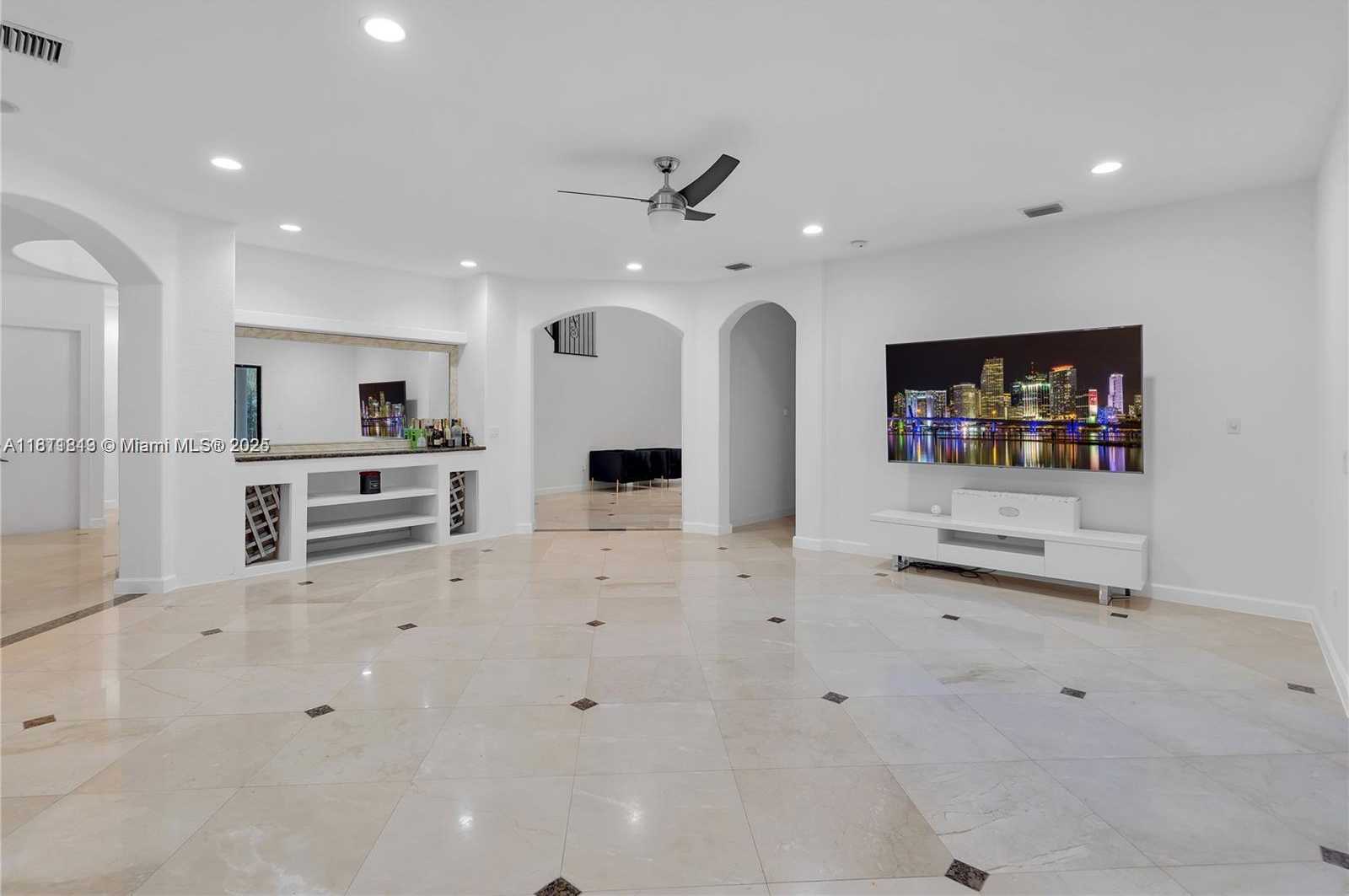 Small Image of 19347 SOUTH WEST 79TH PL, Cutler Bay Number 29