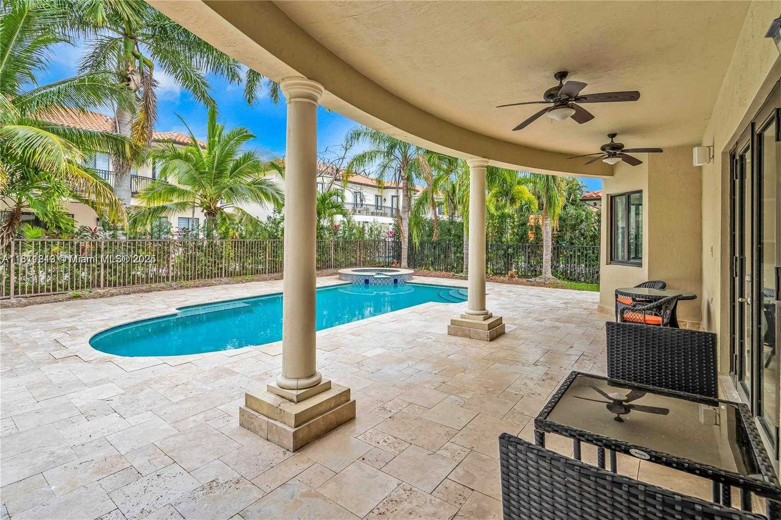 Small Image of 19347 SOUTH WEST 79TH PL, Cutler Bay Number 38
