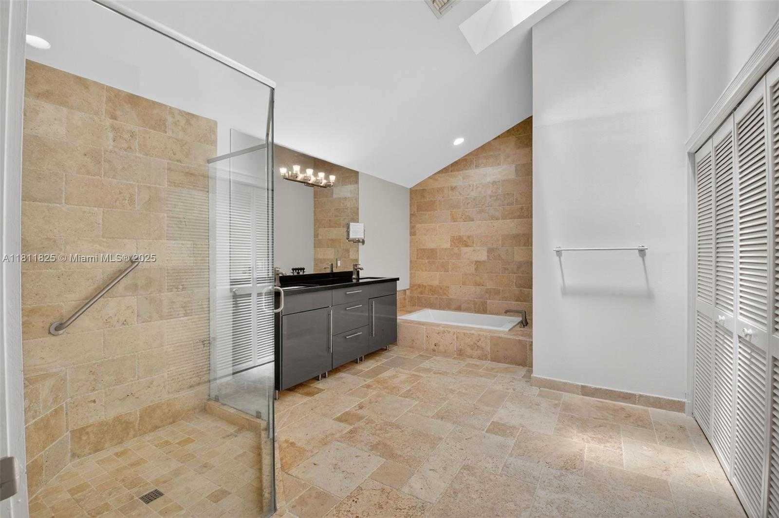 Small Image of 10160 SPYGLASS, Boca Raton Number 22