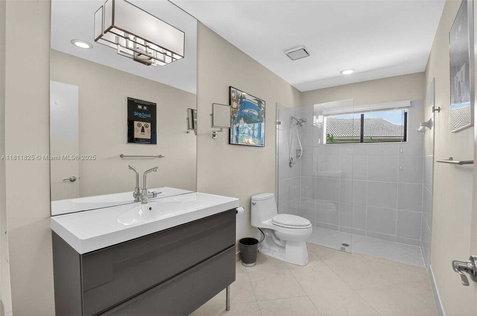 Small Image of 10160 SPYGLASS, Boca Raton Number 26