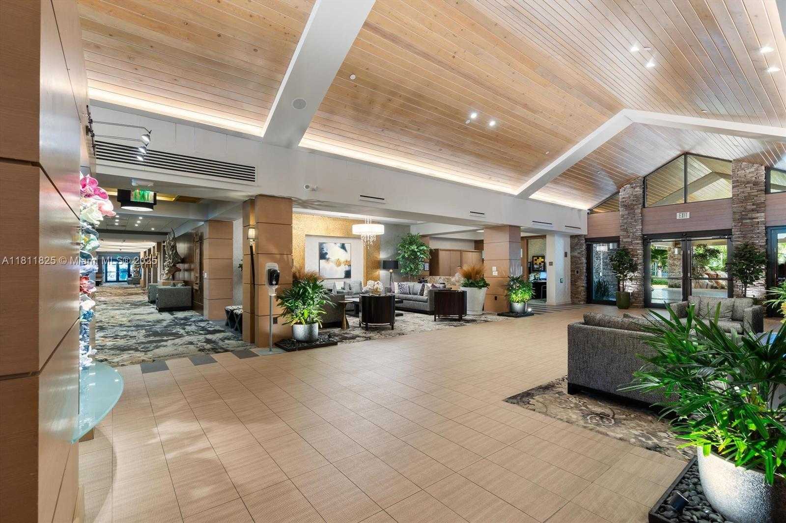 Small Image of 10160 SPYGLASS, Boca Raton Number 35