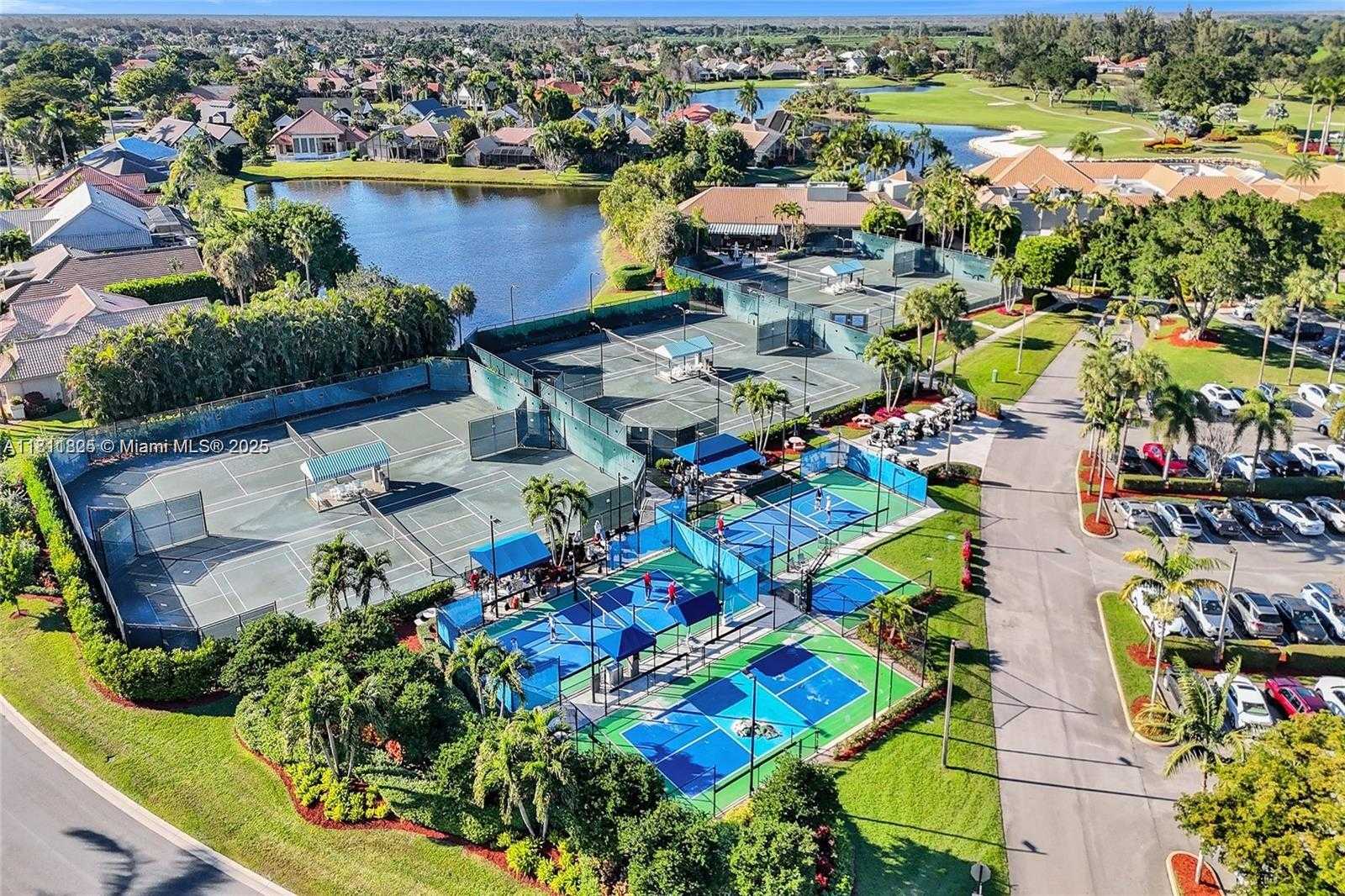Small Image of 10160 SPYGLASS, Boca Raton Number 39