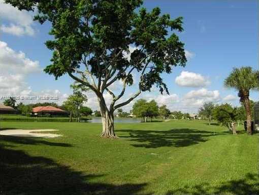 Small Image of 10160 SPYGLASS, Boca Raton Number 42