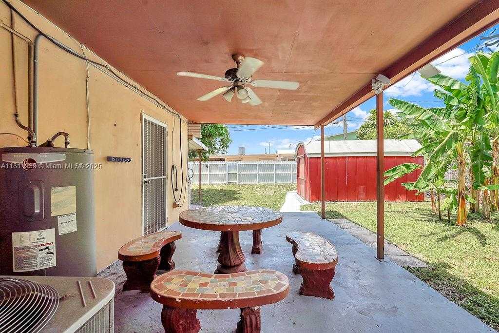 Small Image of 911 EAST 9TH PL, Hialeah Number 33