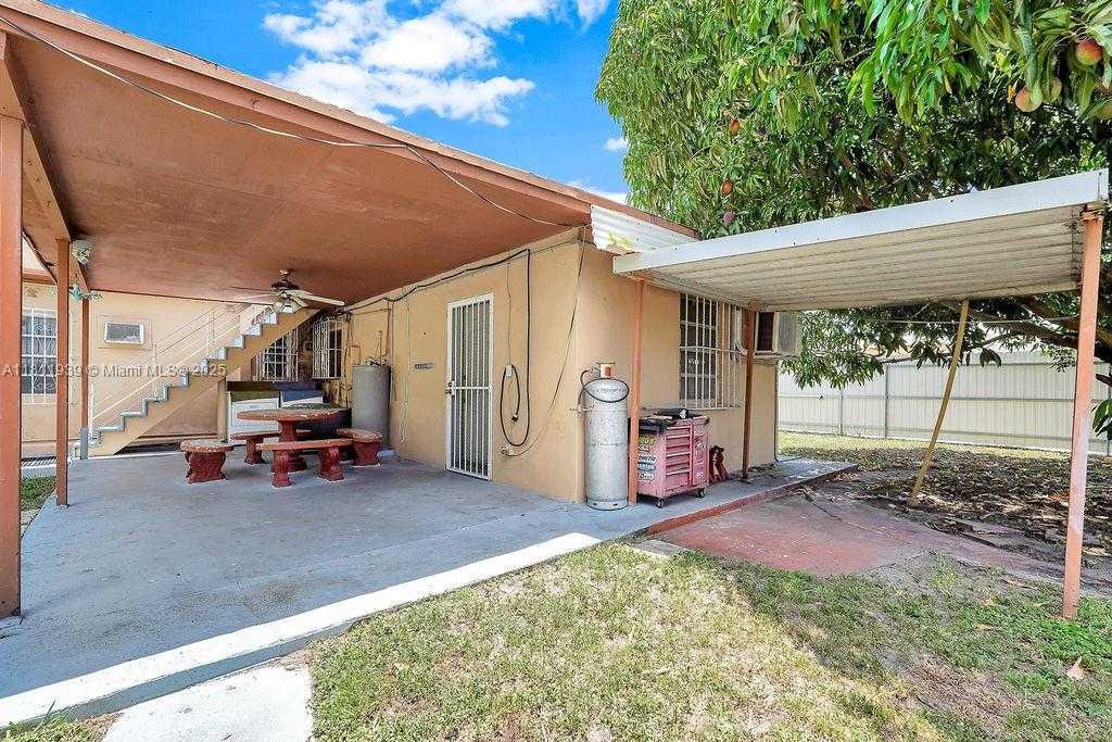 Small Image of 911 EAST 9TH PL, Hialeah Number 68