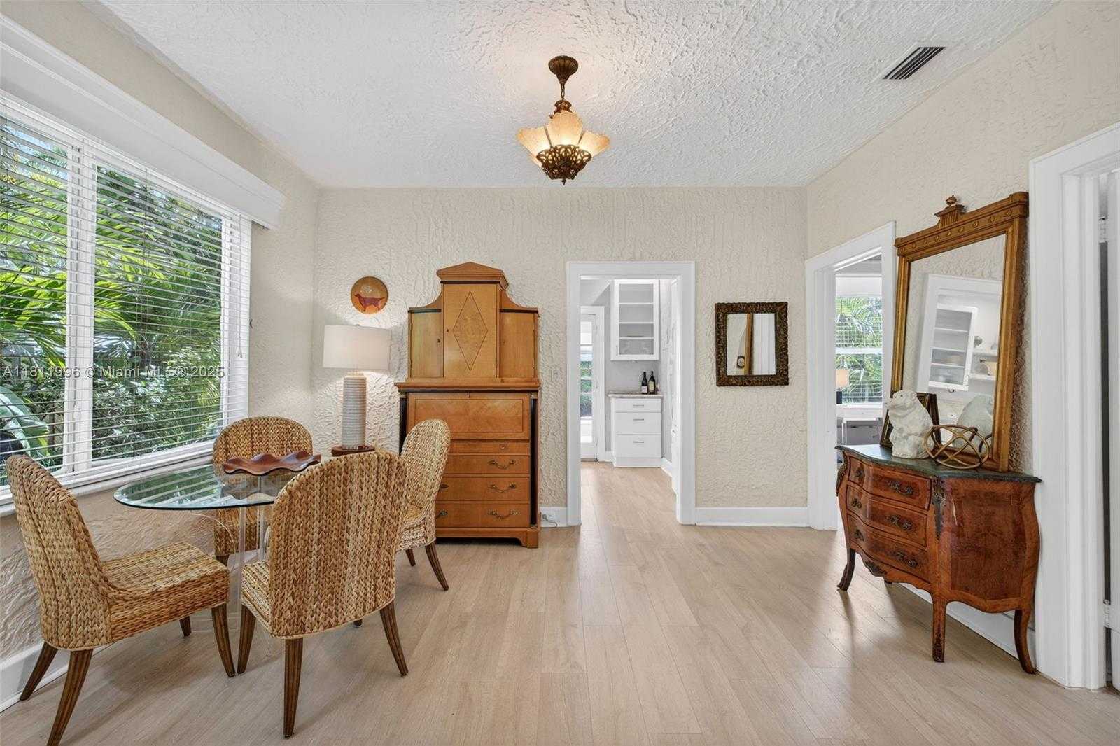 Small Image of 1314 SOUTH EAST 1ST AVE, Fort Lauderdale Number 9