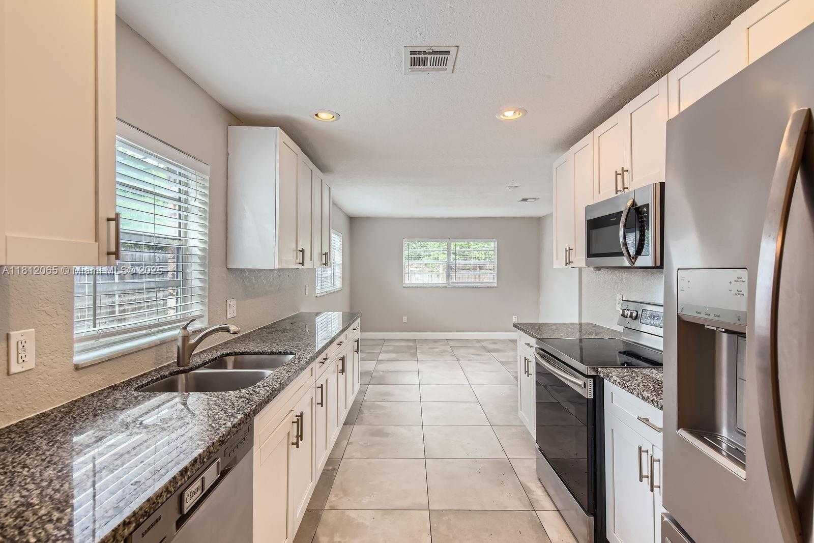 Small Image of 9353 SOUTH WEST 1ST PL, Boca Raton Number 11