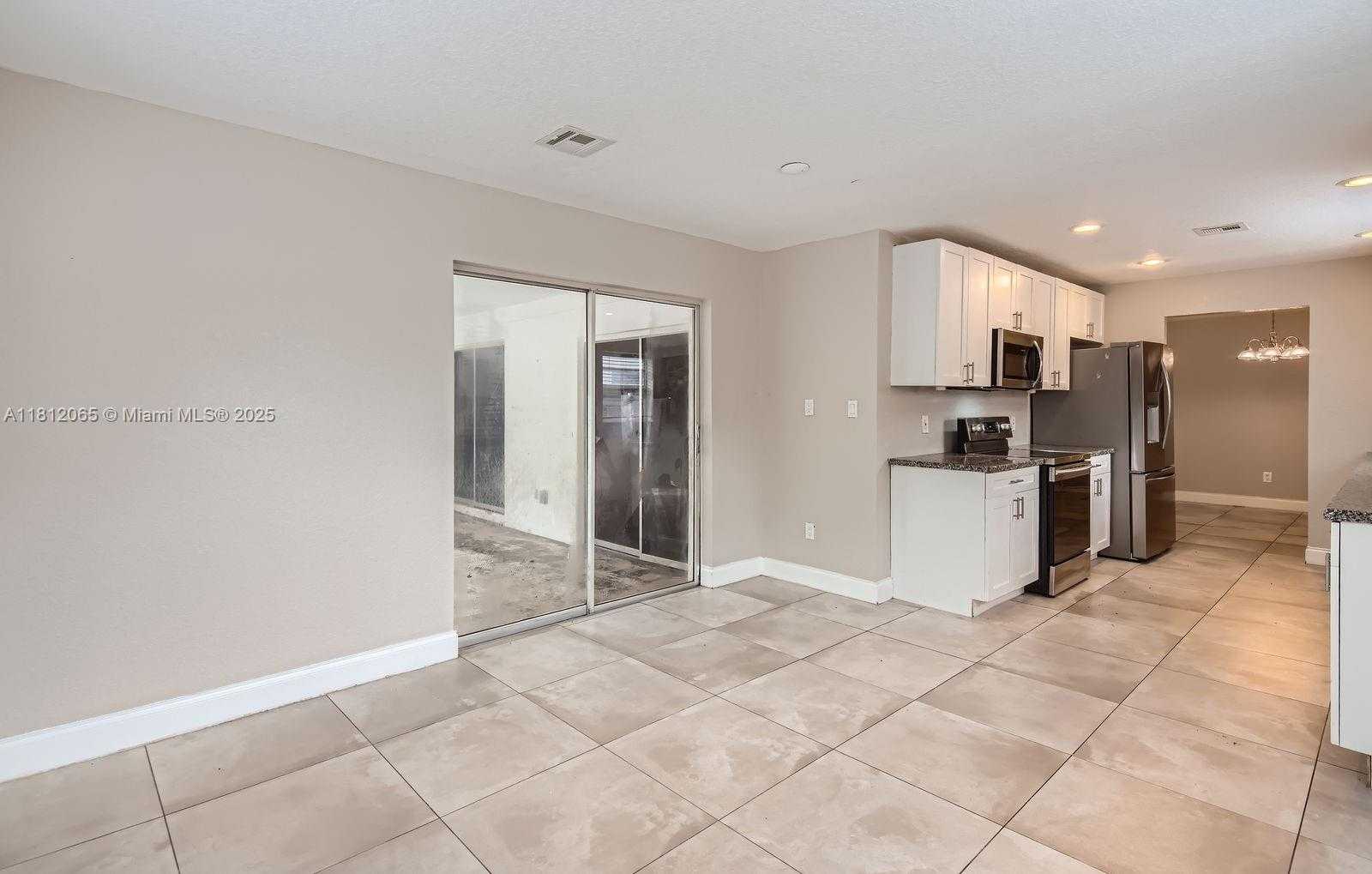 Small Image of 9353 SOUTH WEST 1ST PL, Boca Raton Number 12