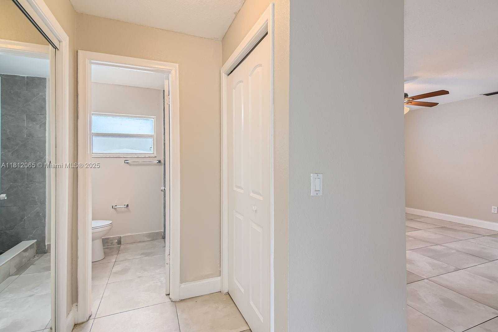 Small Image of 9353 SOUTH WEST 1ST PL, Boca Raton Number 16