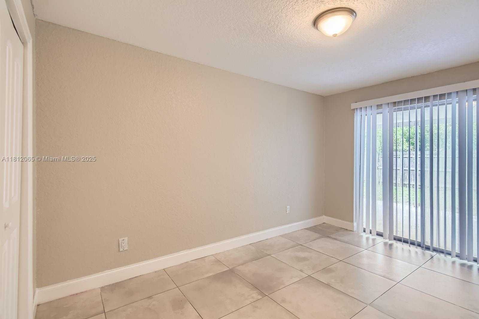 Small Image of 9353 SOUTH WEST 1ST PL, Boca Raton Number 22