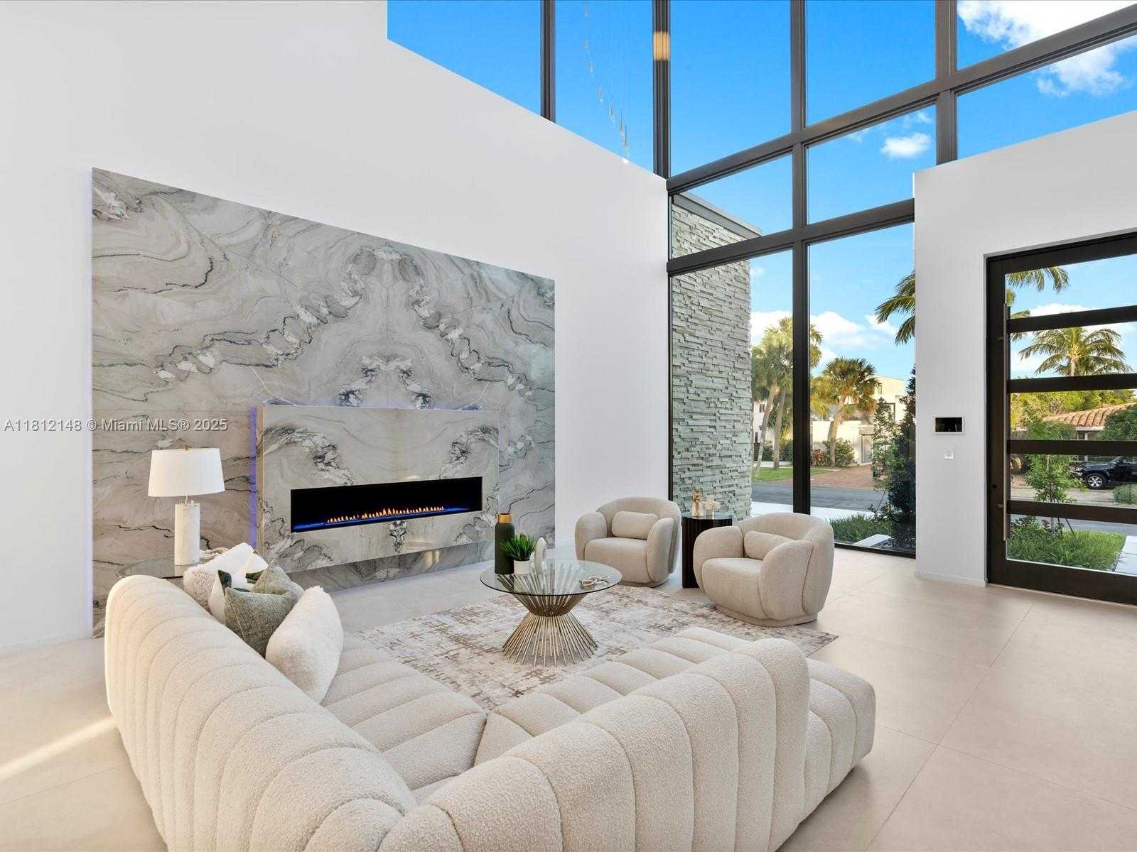 Small Image of 401 BONTONA AVE, Fort Lauderdale Number 12